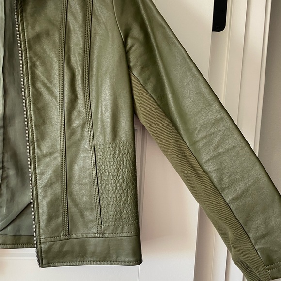 Women’s Olive Green Leather Jacket - Picture 2 of 4